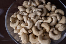 Load image into Gallery viewer, SilverMokka Premium Cashew/ Kaju - W280 Grade | Whole Cashews | 100% Natural | Dry Fruits, Nuts | Great Taste, Crunchy and Buttery Flavour | Farm to Fork | Zip-lock Bag |