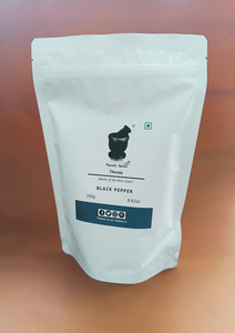 SilverMokka Whole Black Pepper/ Peppercorn (Kali Mirch Sabut) | Naturally Dried | Bold & Strong Pungent | Farm to Fork | Coorg/ Kodagu, Western Ghats, India | Pure & Natural | Hand Processed | No Oil Extraction | Zip-lock Bag/ Pouch | 250g